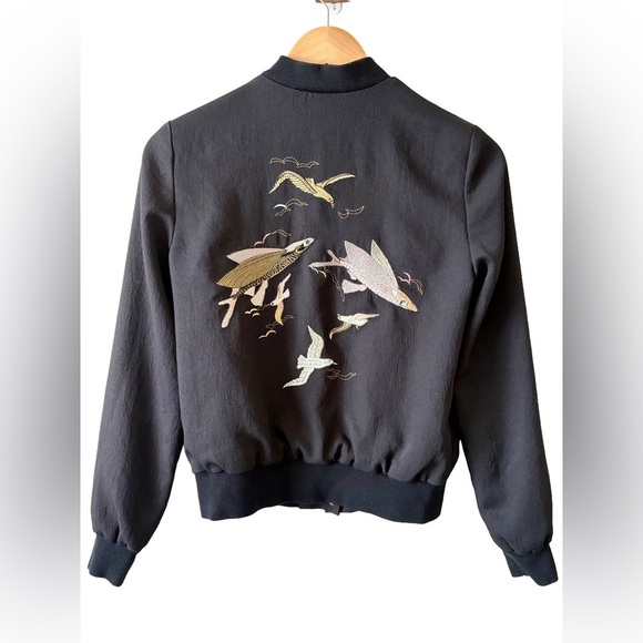 Wilfred Jackets & Blazers - Wilfred Embroidered Bomber Jacket – XS
Aritzia Wilfred